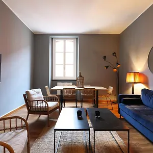 https://elegant-sempione-apartment.it-lombardy.com
